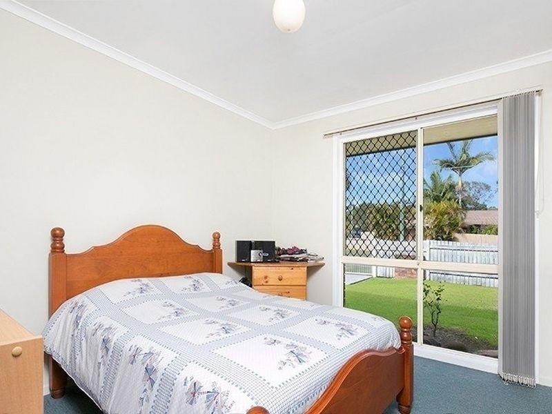 90 Forestwood Street, Crestmead QLD 4132