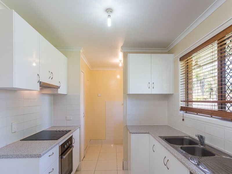 10 Shiraz Court, Kingston QLD 4114