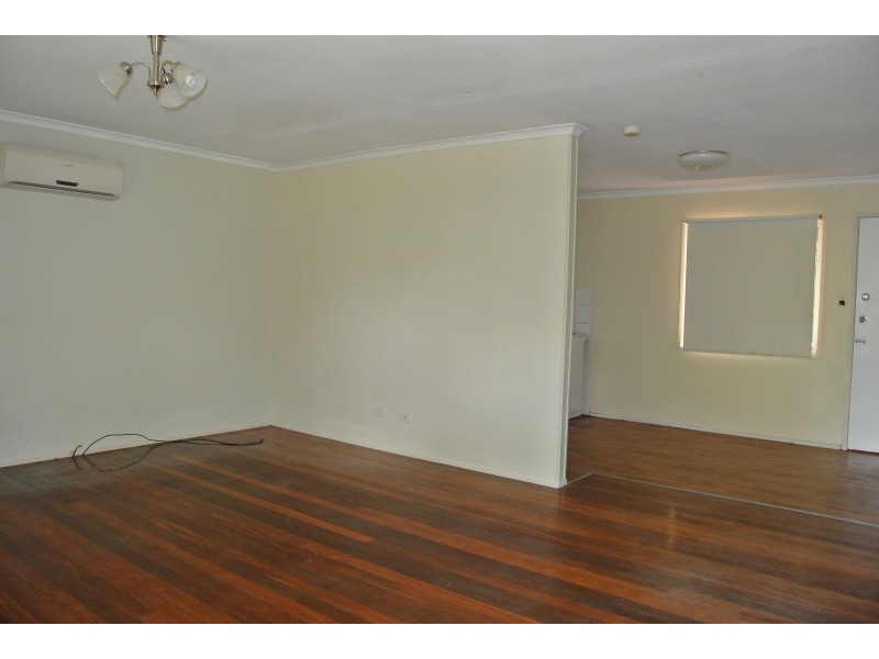 1 Balmoral Street, Slacks Creek QLD 4127