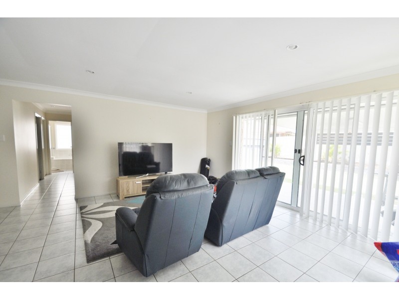 126 Fourth Ave, Marsden QLD 4132