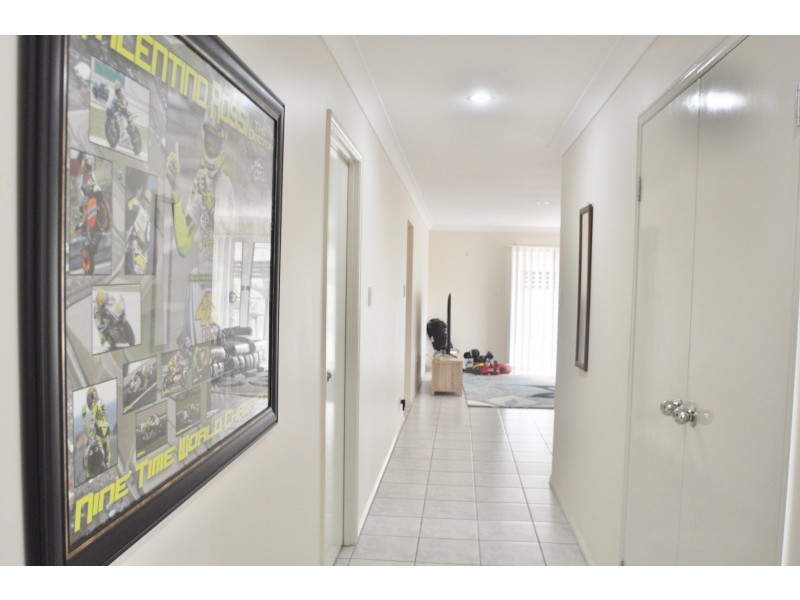 126 Fourth Ave, Marsden QLD 4132
