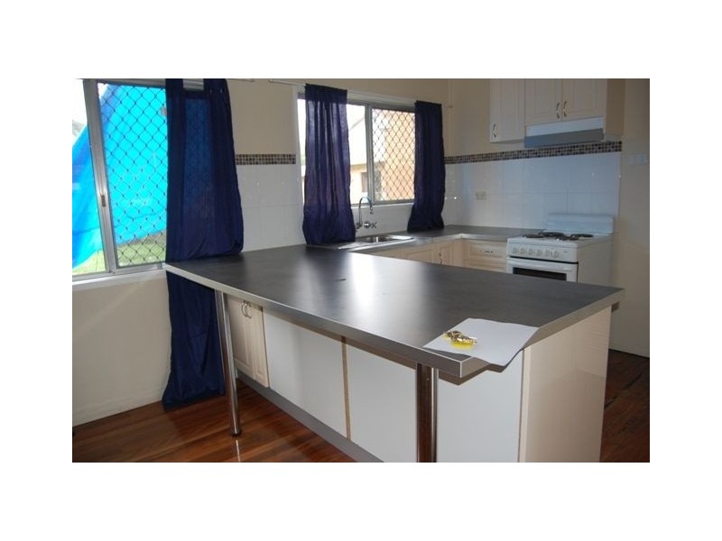 66 Ellen Street, Kingston QLD 4114