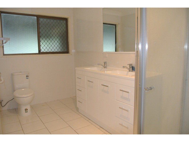 1 – 5 Barokee Drive, Tanah Merah QLD 4128