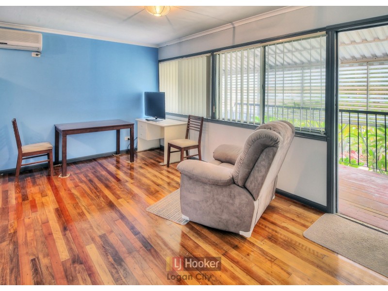 2 Waratah Street, Woodridge QLD 4114