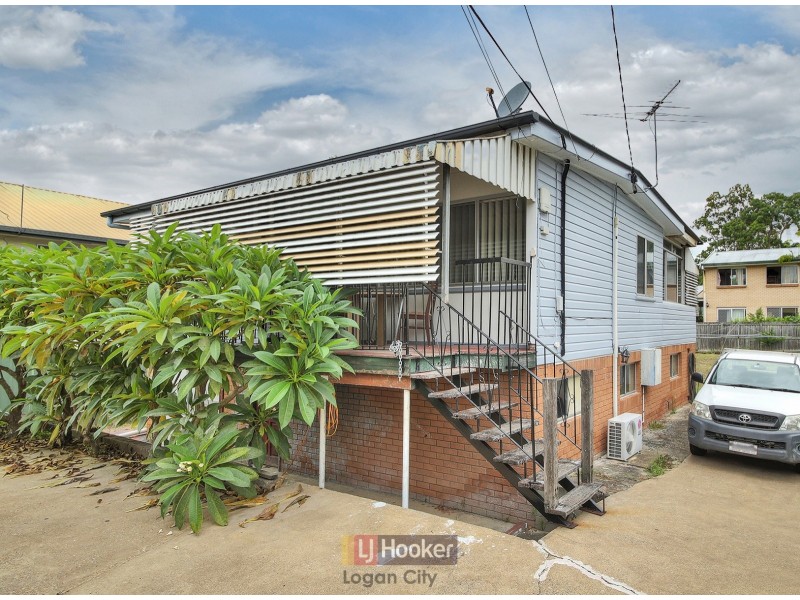 2 Waratah Street, Woodridge QLD 4114