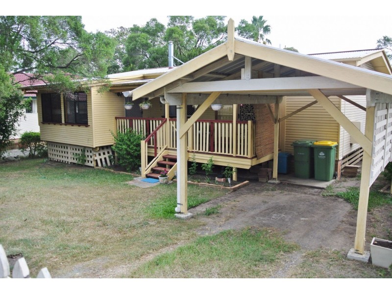 89 Jacaranda Ave, Logan Central QLD 4114