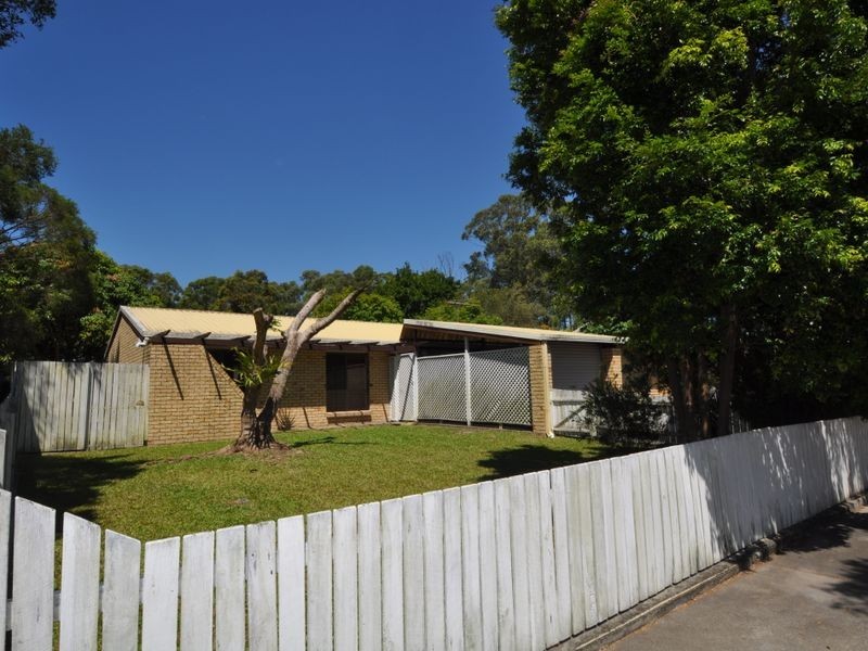 9 Canopus Court, Kingston QLD 4114