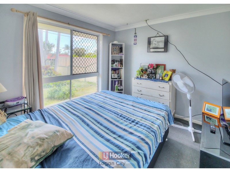 4 Julius Court, Marsden QLD 4132