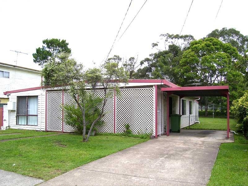 8 Clara Street, Logan Central QLD 4114