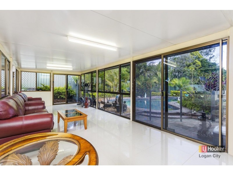216 Plantain Road, Shailer Park QLD 4128