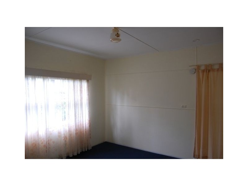 48 Thomson Ave, Woodridge QLD 4114