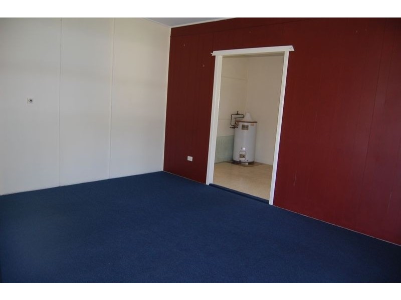 48 Thomson Ave, Woodridge QLD 4114