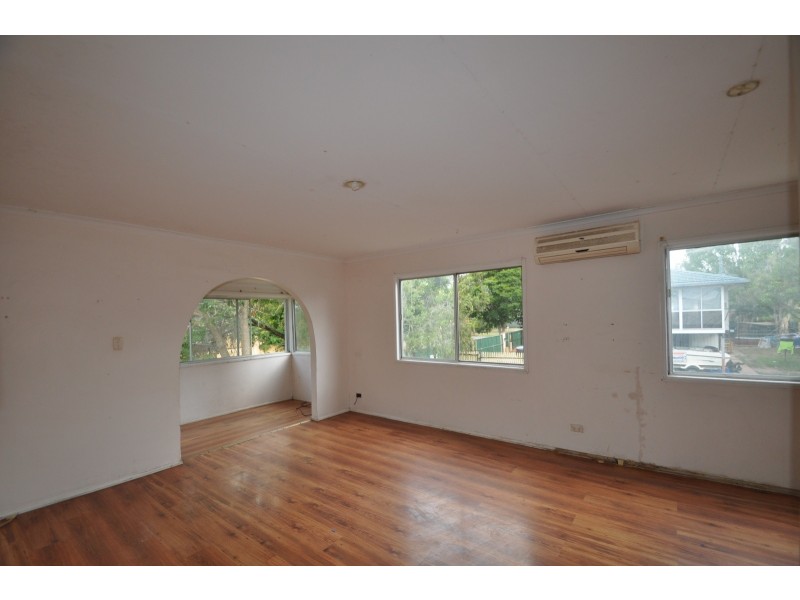 21 Knight Street, Loganlea QLD 4131