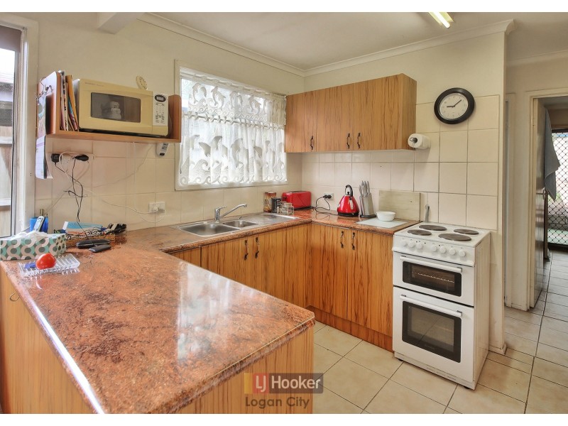 172 Meakin Road, Slacks Creek QLD 4127