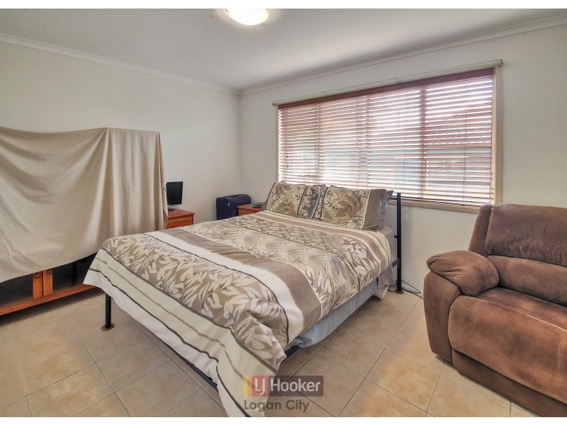 172 Meakin Road, Slacks Creek QLD 4127