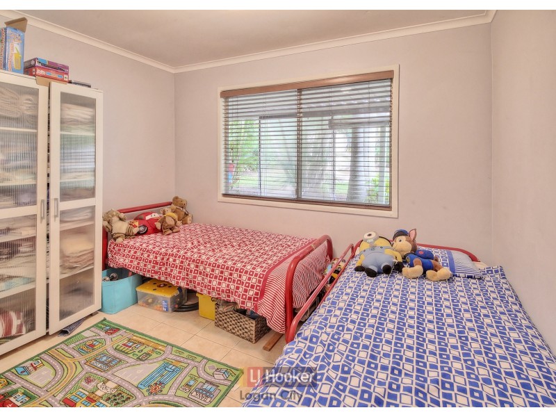 172 Meakin Road, Slacks Creek QLD 4127