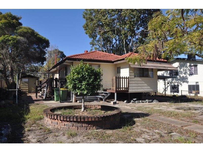 100 Jacaranda Ave, Logan Central QLD 4114