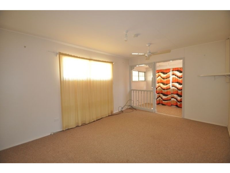 100 Jacaranda Ave, Logan Central QLD 4114