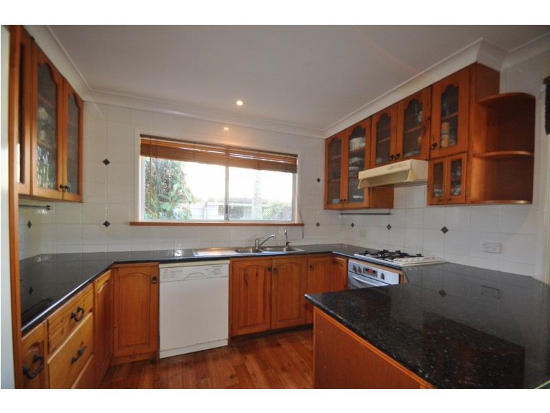 28 Errol Street, Loganlea QLD 4131