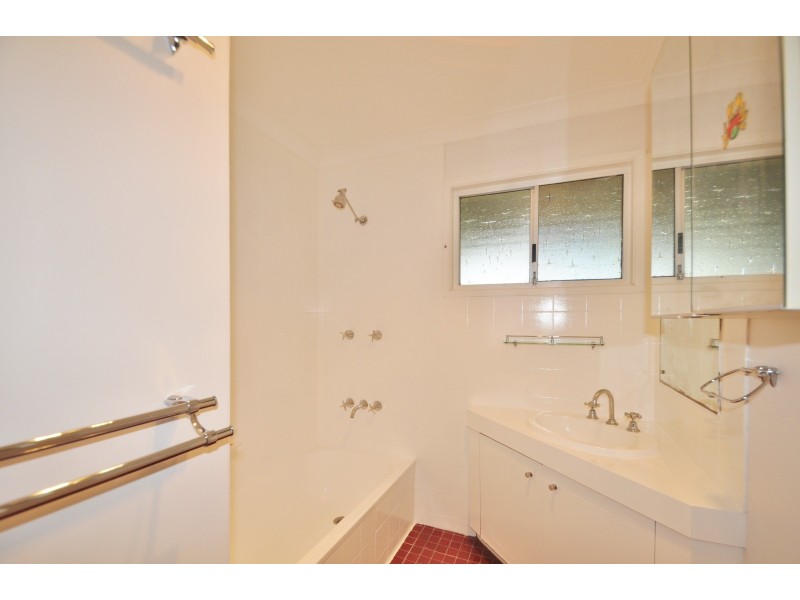 28 Errol Street, Loganlea QLD 4131