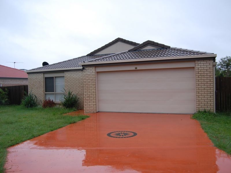 35 Mark Lane, Waterford West QLD 4133