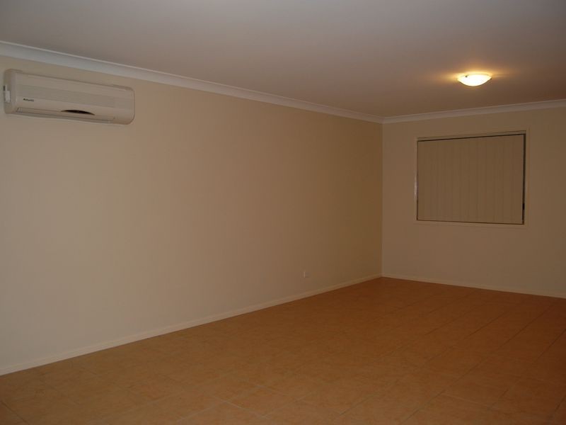 35 Mark Lane, Waterford West QLD 4133