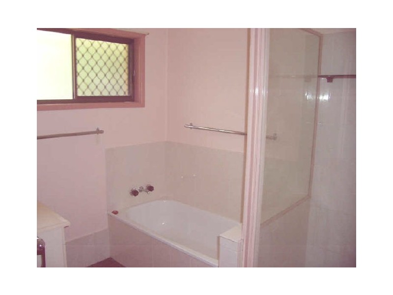 37 Camelia Ave, Logan Central QLD 4114