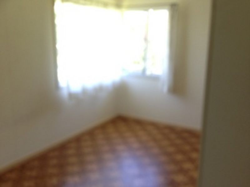 137 Station Road, Woodridge QLD 4114