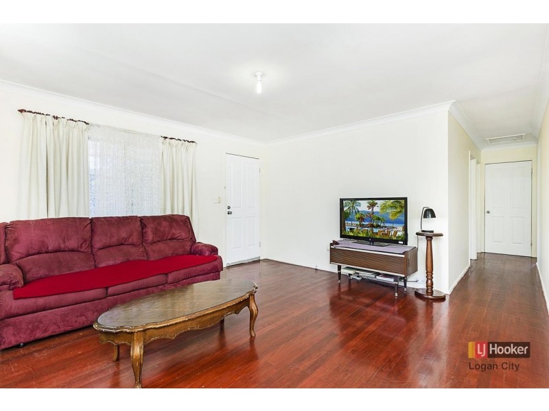 10 Stubbs Road, Woodridge QLD 4114