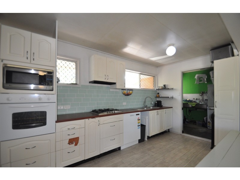 23 Yugumbri Crescent, Logan Central QLD 4114