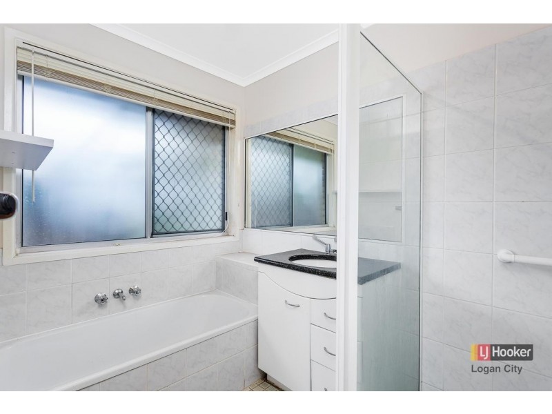 116 Federation Drive, Bethania QLD 4205