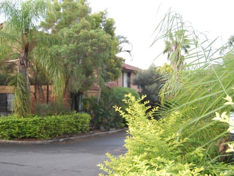 12/29-31 Defiance Road, Woodridge QLD 4114