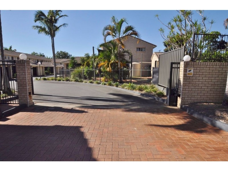 18/9-11 Damalis Street, Woodridge QLD 4114