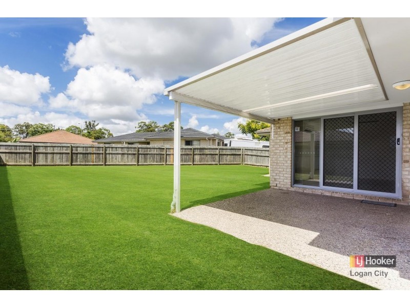 10 Allart Court, Marsden QLD 4132