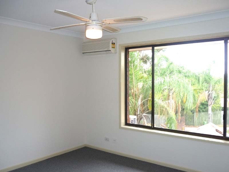 2/10 Damalis Street, Woodridge QLD 4114