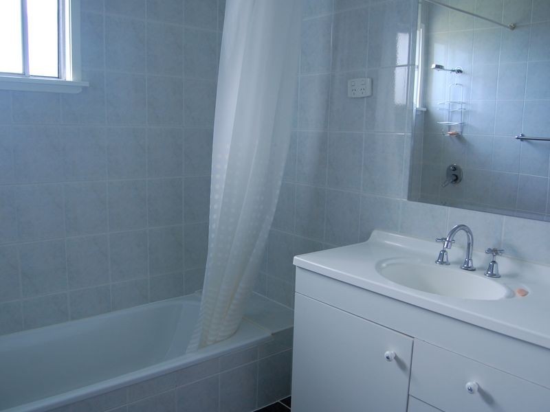 18 WILDE STREET, Kingston QLD 4114