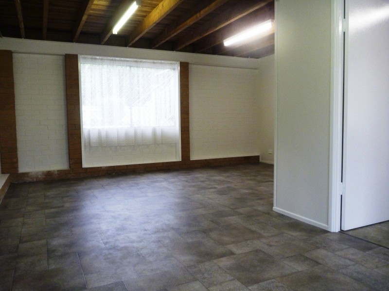 15 Orana Street, Kingston QLD 4114