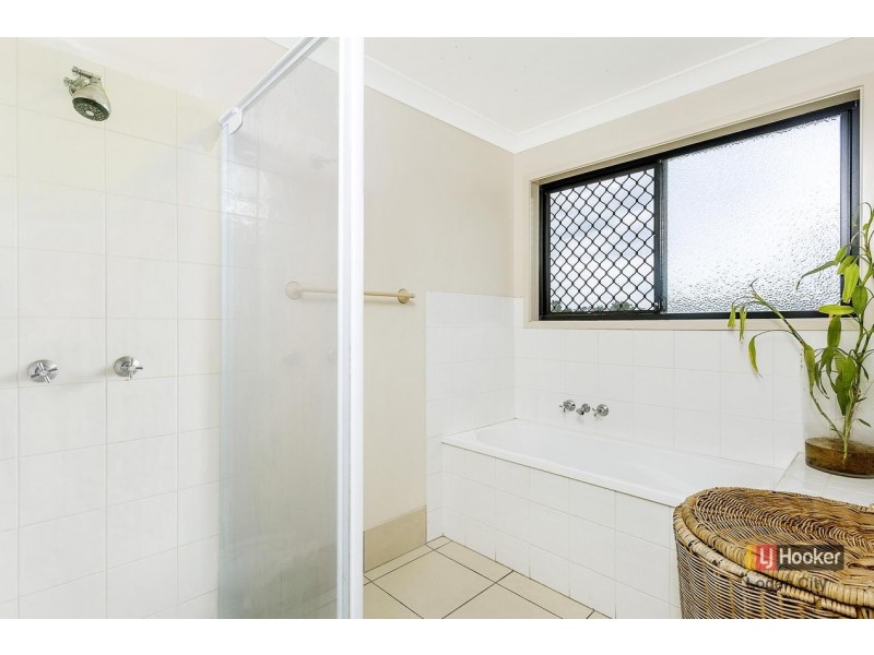 16 Ashmore Close, Marsden QLD 4132