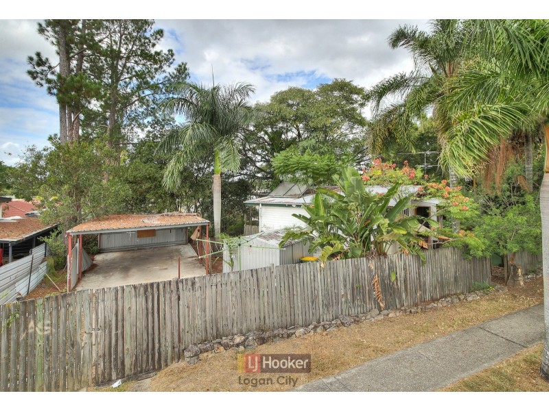 13 Orchid St, Woodridge QLD 4114