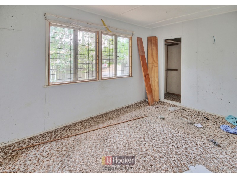 13 Orchid St, Woodridge QLD 4114