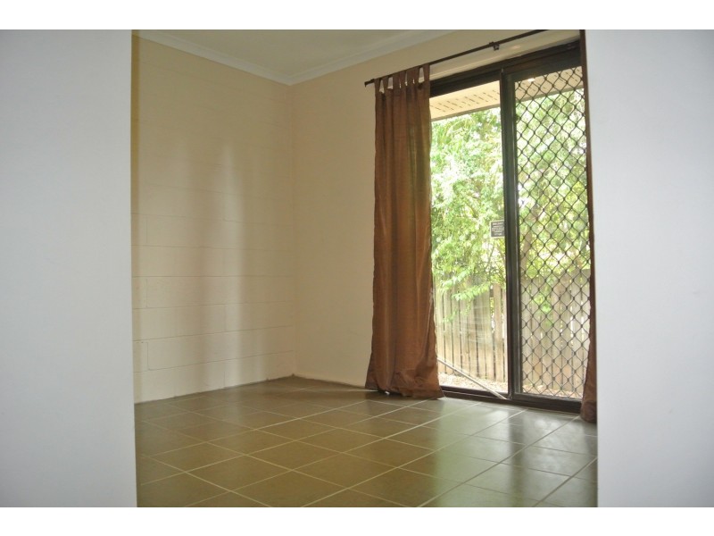 3/7 Cleopatra Street, Kingston QLD 4114