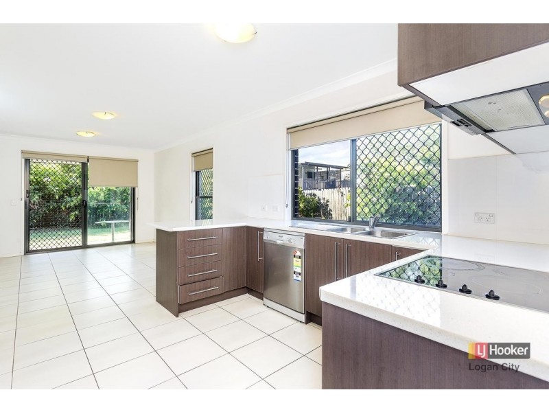 3/39-41 Ariel Av, Kingston QLD 4114