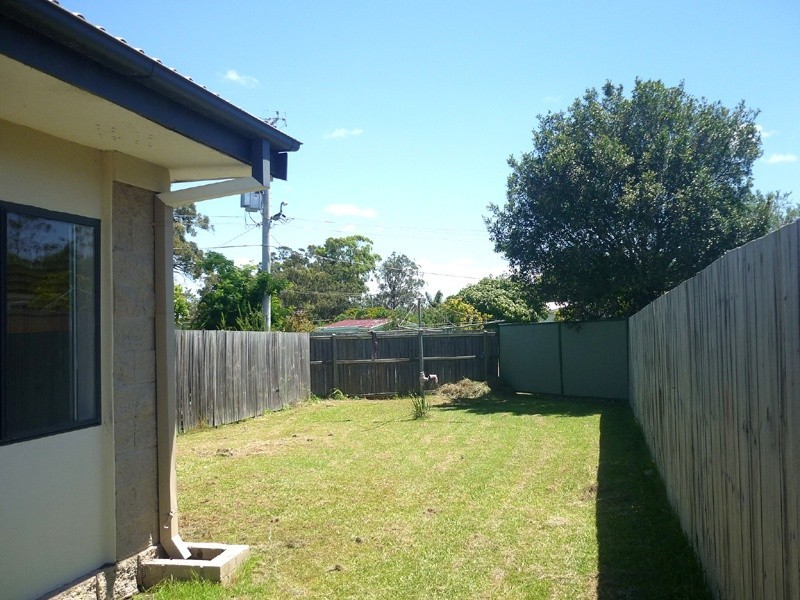 2/80 Railway Parade, Woodridge QLD 4114