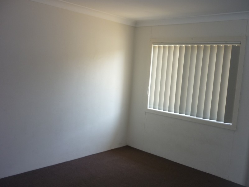 2/80 Railway Parade, Woodridge QLD 4114