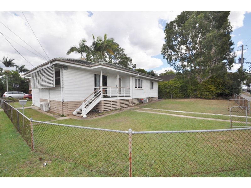 18 Hunter Street, Woodridge QLD 4114