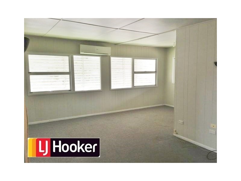 18 Hunter Street, Woodridge QLD 4114