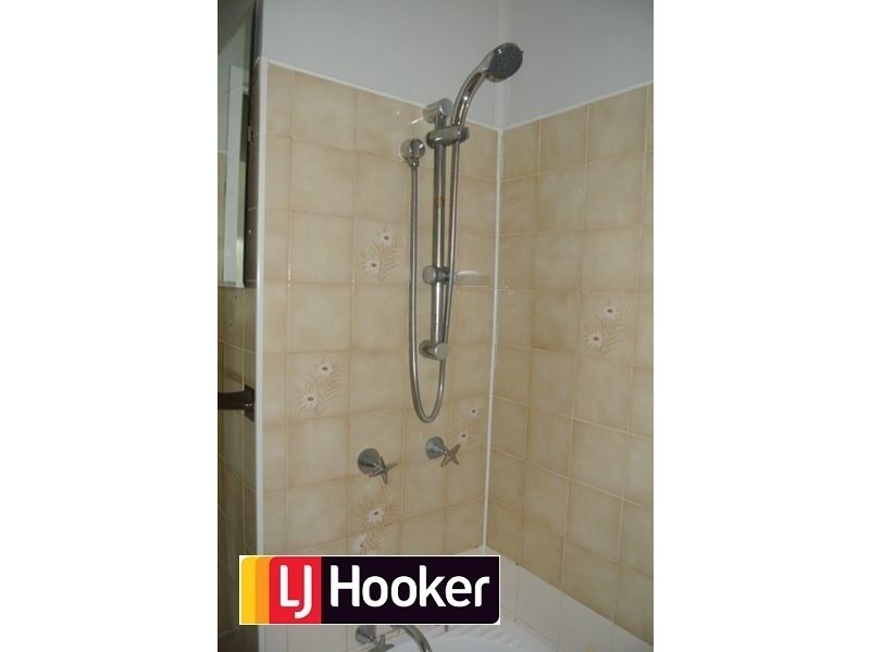 18 Hunter Street, Woodridge QLD 4114