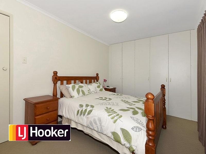 6 Brownvale Street, Logan Central QLD 4114