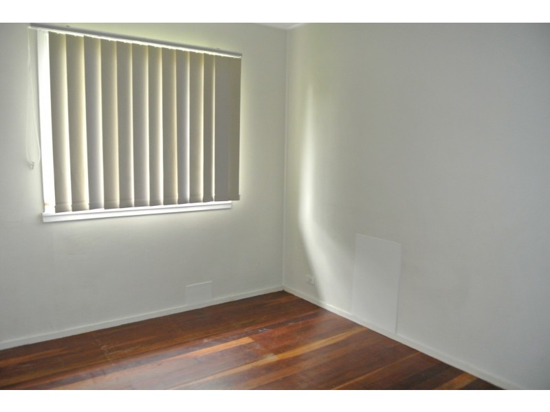 2 Welbeck Street, Logan Central QLD 4114