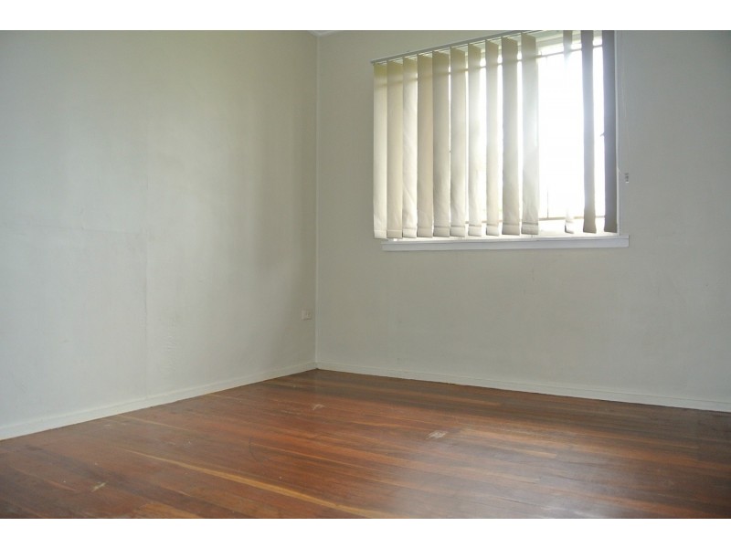 2 Welbeck Street, Logan Central QLD 4114